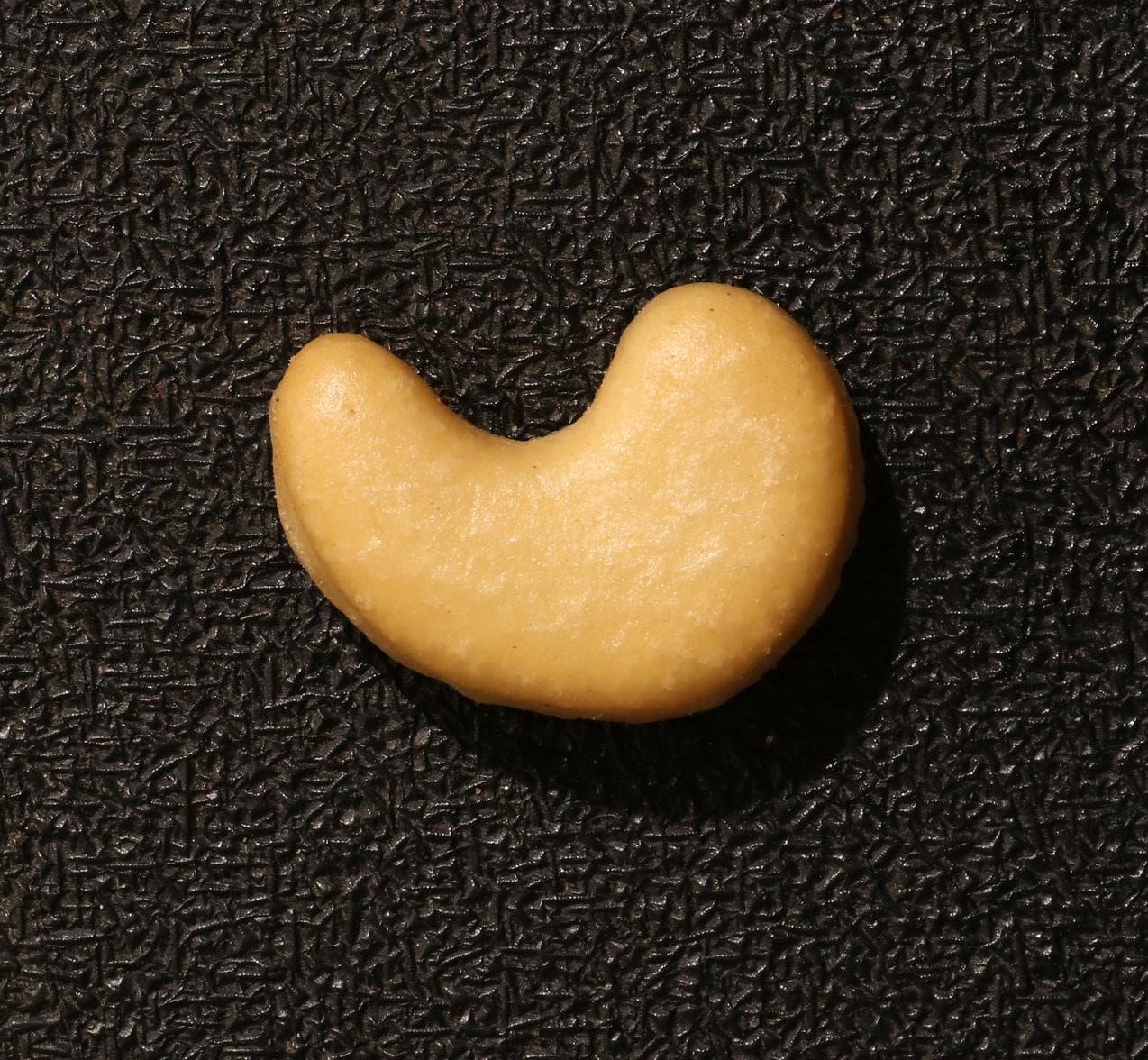 Food (cashew): No anomaly